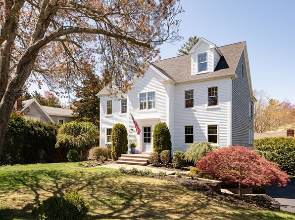 Duxbury property
